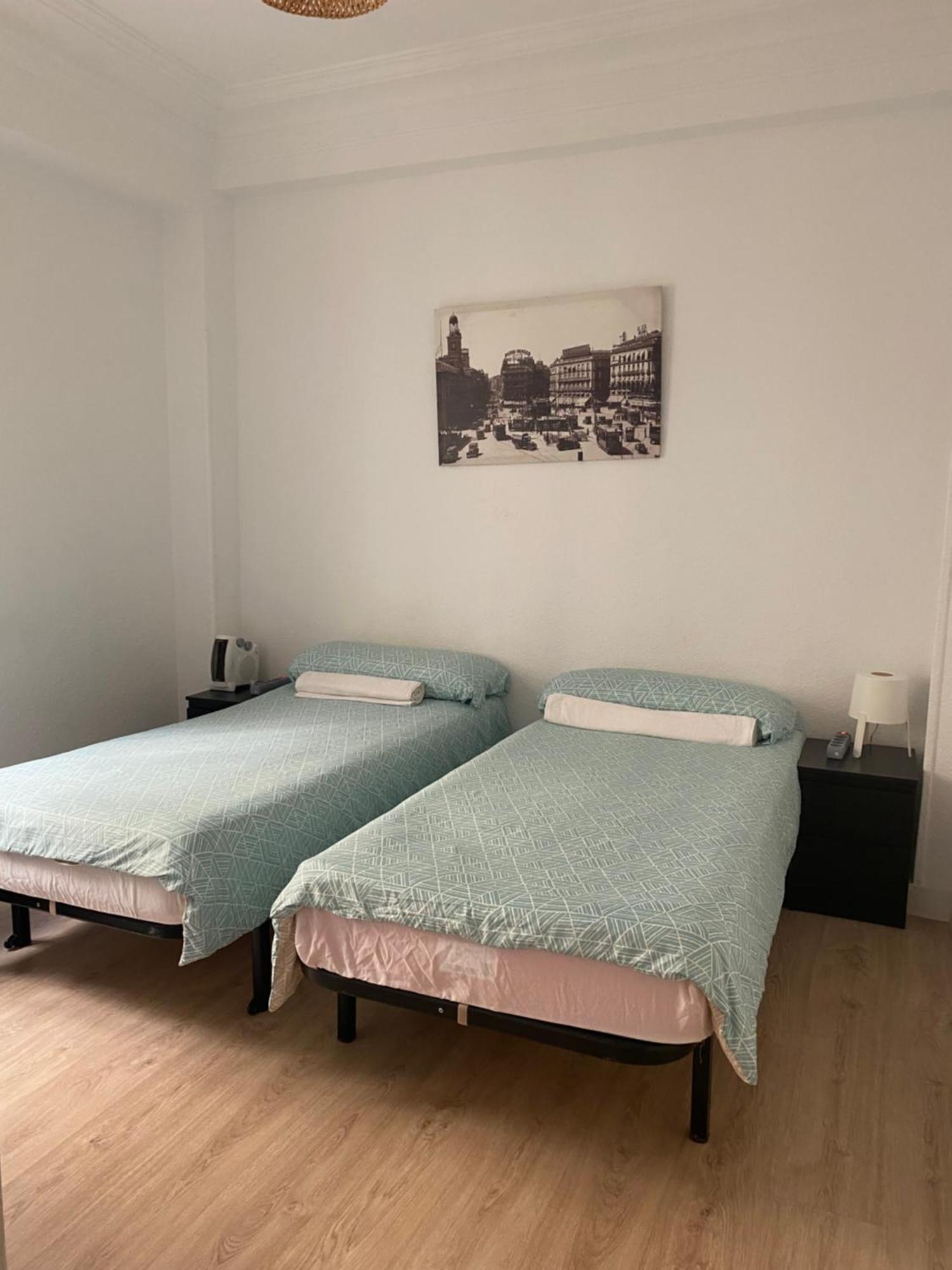 Private Retiro Bed and breakfast Madrid